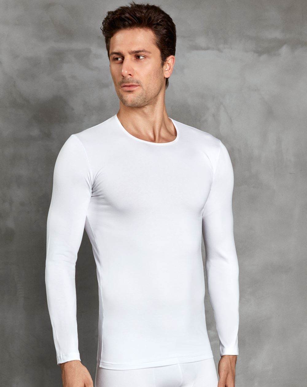 Fırçalı İç Yüzeyli Uzun Kollu T-Shirt Doreanse 2990 - Siyah