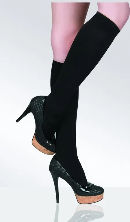 Düşük Denye Saten Dizaltı Çorap Daymod 1212002