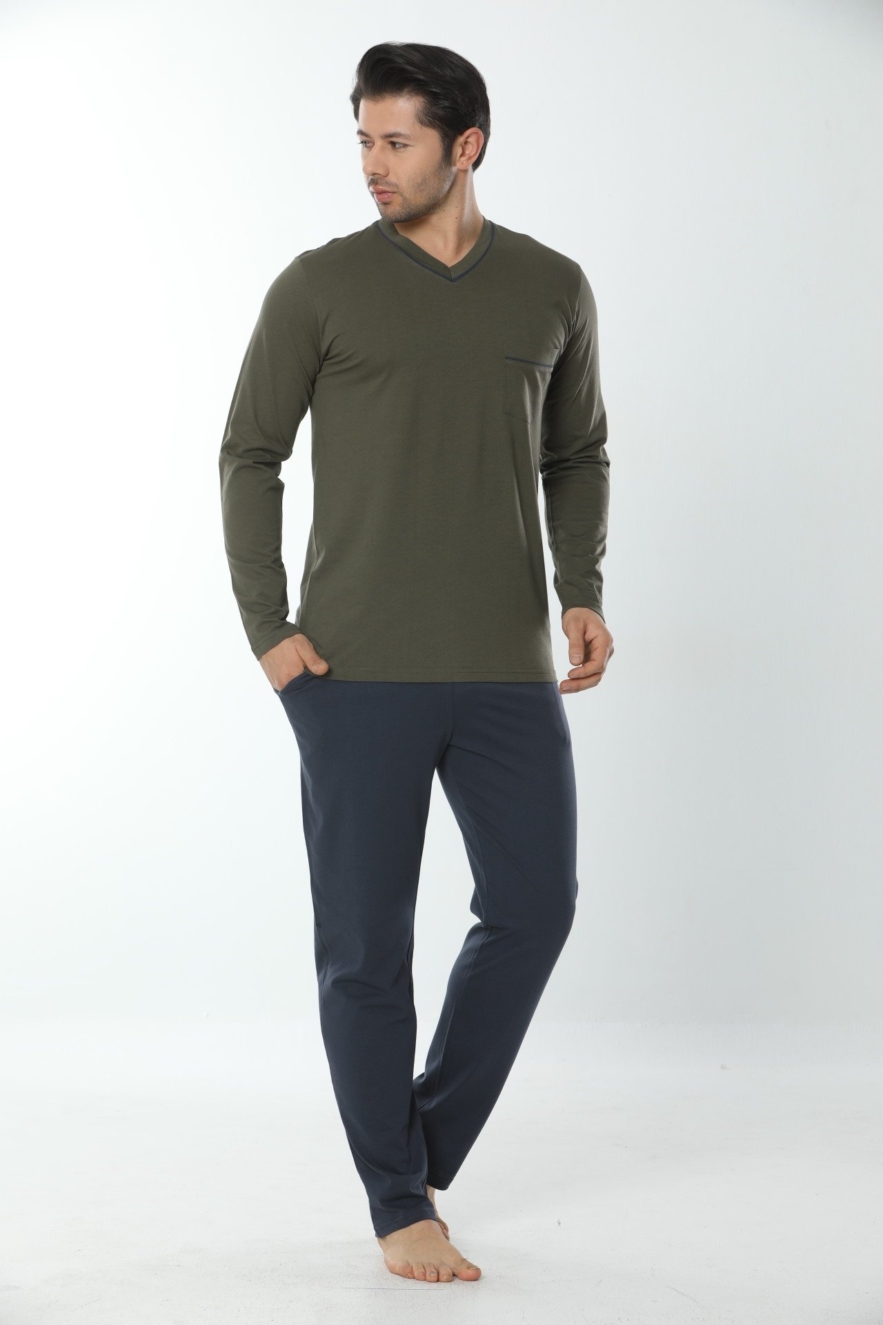 Uzun Kollu V Yaka Pamuklu Pijama Takımı Öztaş 12008 - Yeşil-Lacivert