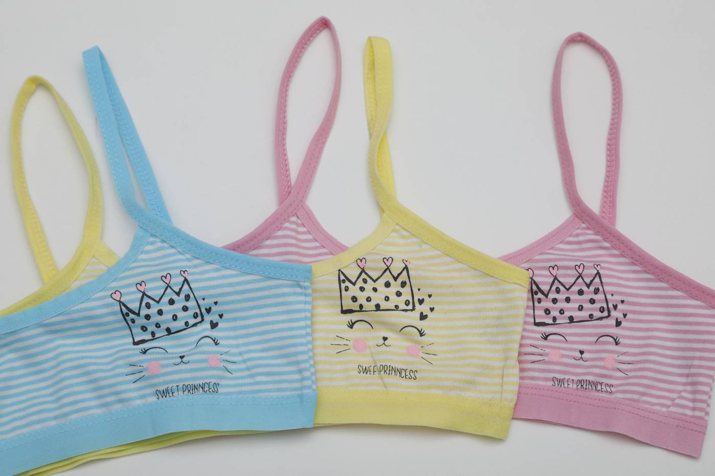 Yumuşak Balensiz Büstiyer 3'lü Paket Öztaş 4626 - Karışık