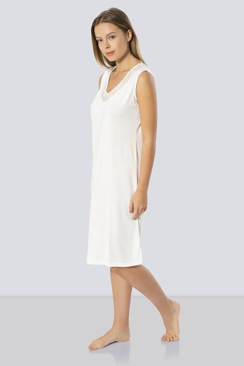 Dantelli V Yaka Kadın Gecelik Türen 3285 - 2