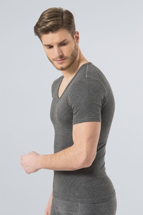 Termal Fırçalı İç Yüzey V Yaka Kısa Kol Tişört Türen 191 - Gri