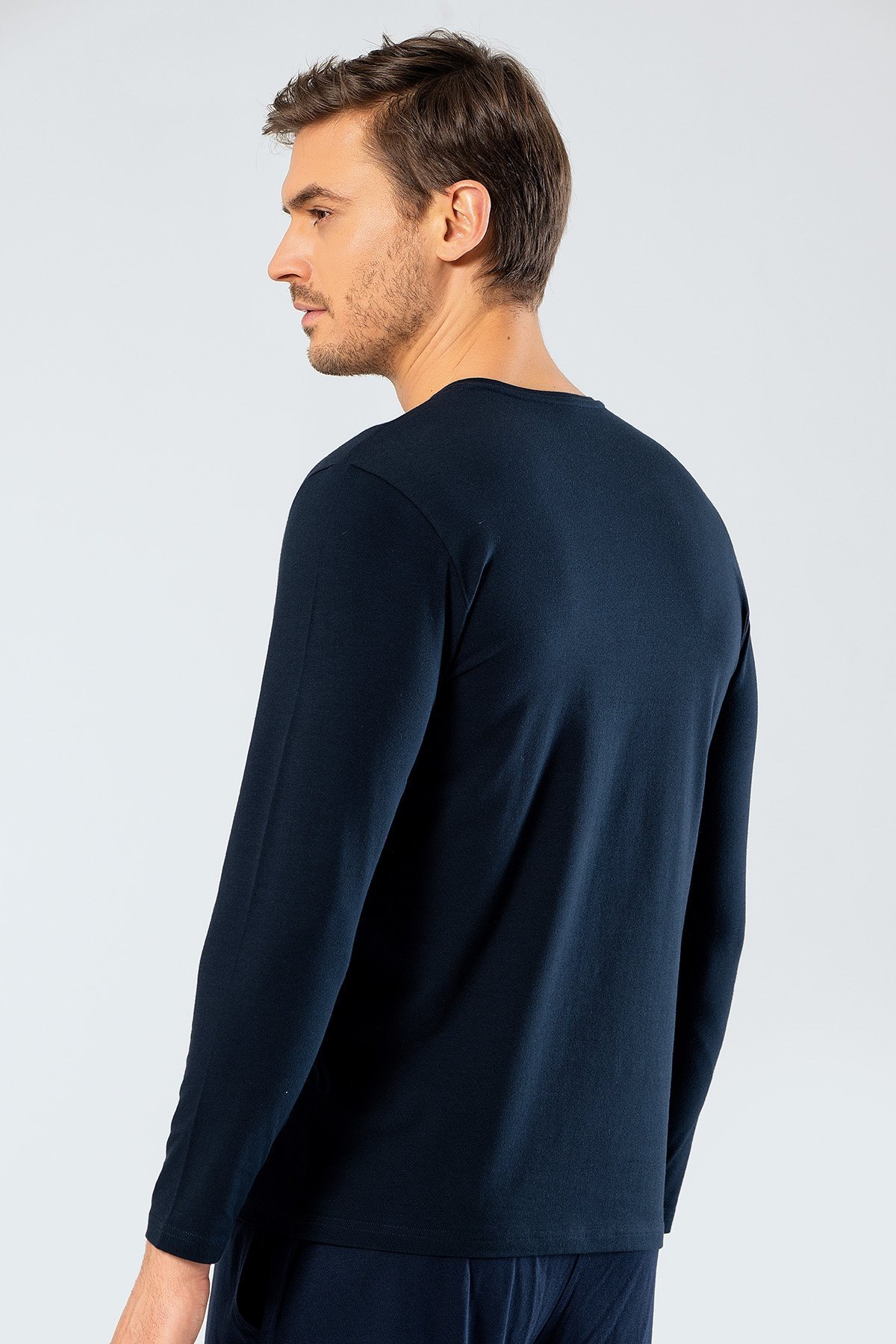 Uzun Kollu Pamuklu Erkek T-Shirt Cacharel 1333 - Lacivert