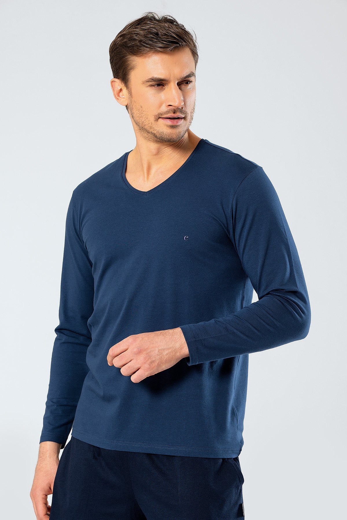 Pamuklu V Yaka Uzun Kollu T-Shirt Cacharel 1334 - İndigo