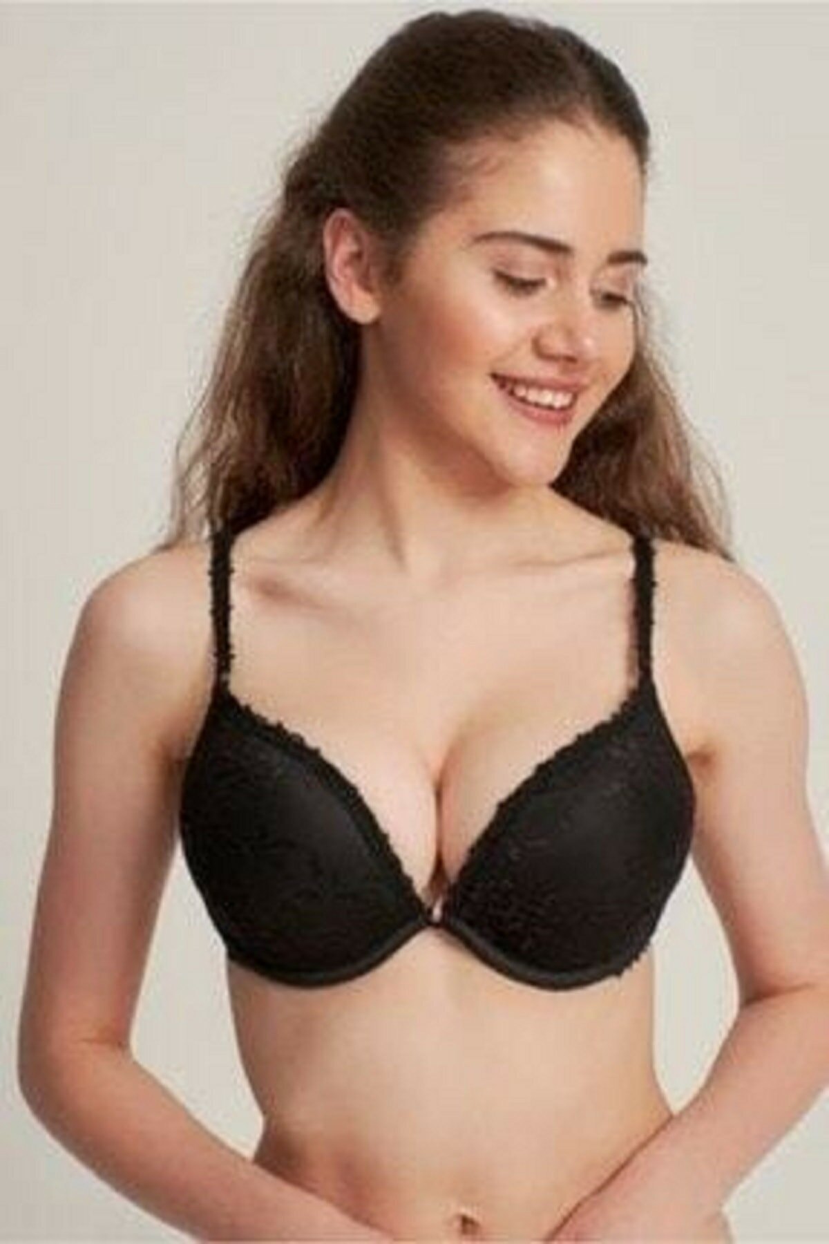 Dantel Detaylı Dantelli Sütyen Le Jardin 7005 - Siyah