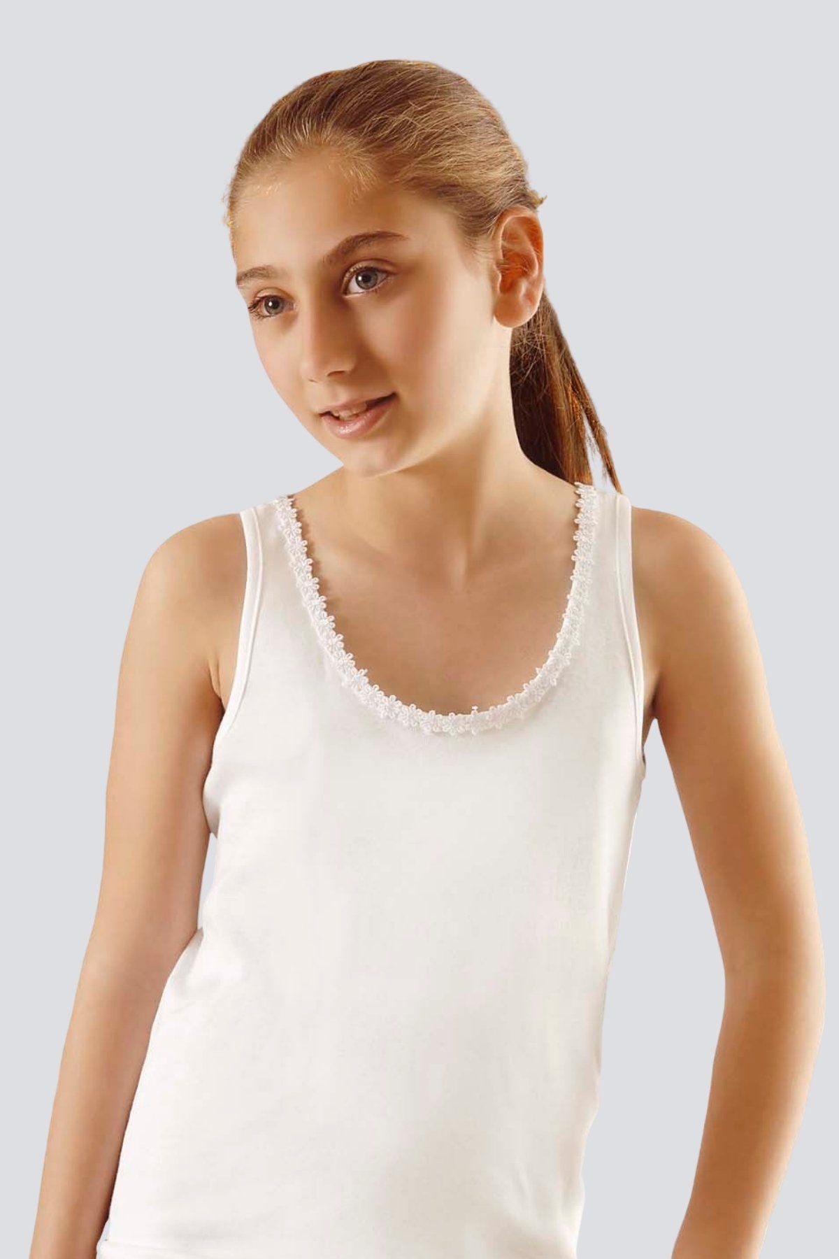 Pamuklu Geniş Askılı Kız Çocuk Atlet Beyaz Türen 414 - Beyaz