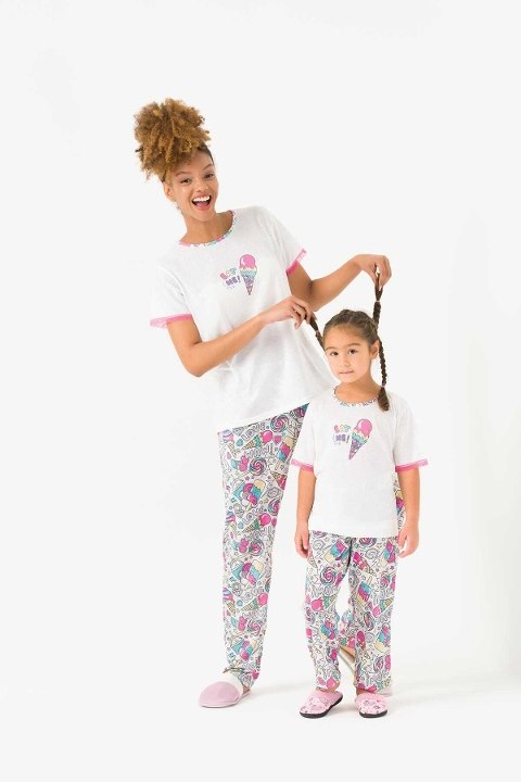 Yeni İnci Çiçek Desenli Viskon Kısa Kollu Kadın Pijama Takımı Yeni İnci 1688 - Görsel 2