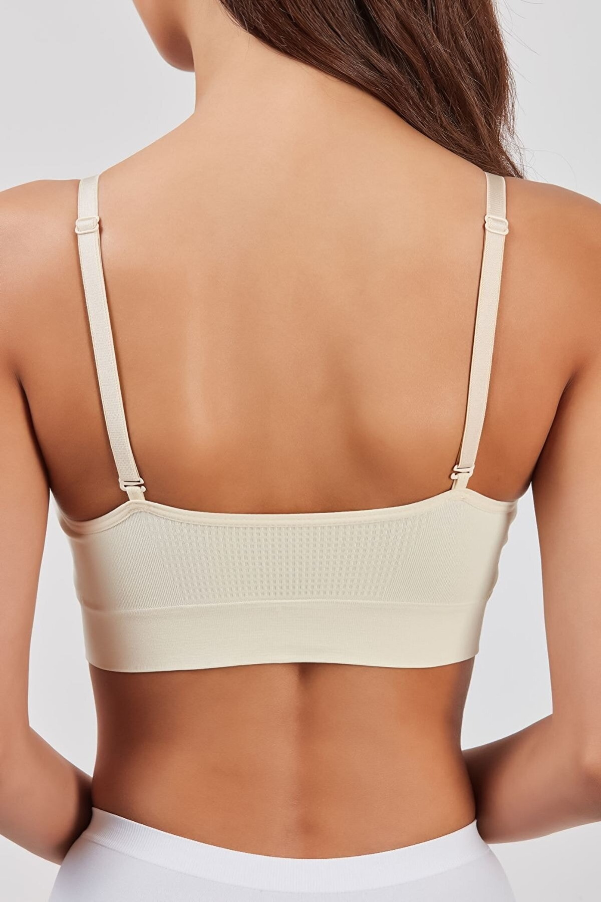 Dikişsiz Sünger Destekli Sporcu Sütyeni Elite Life 750 - Ten