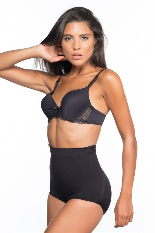 Dikişsiz Yapı ile Rahatlık Sunan Slip Korse Emay 2057 - Siyah