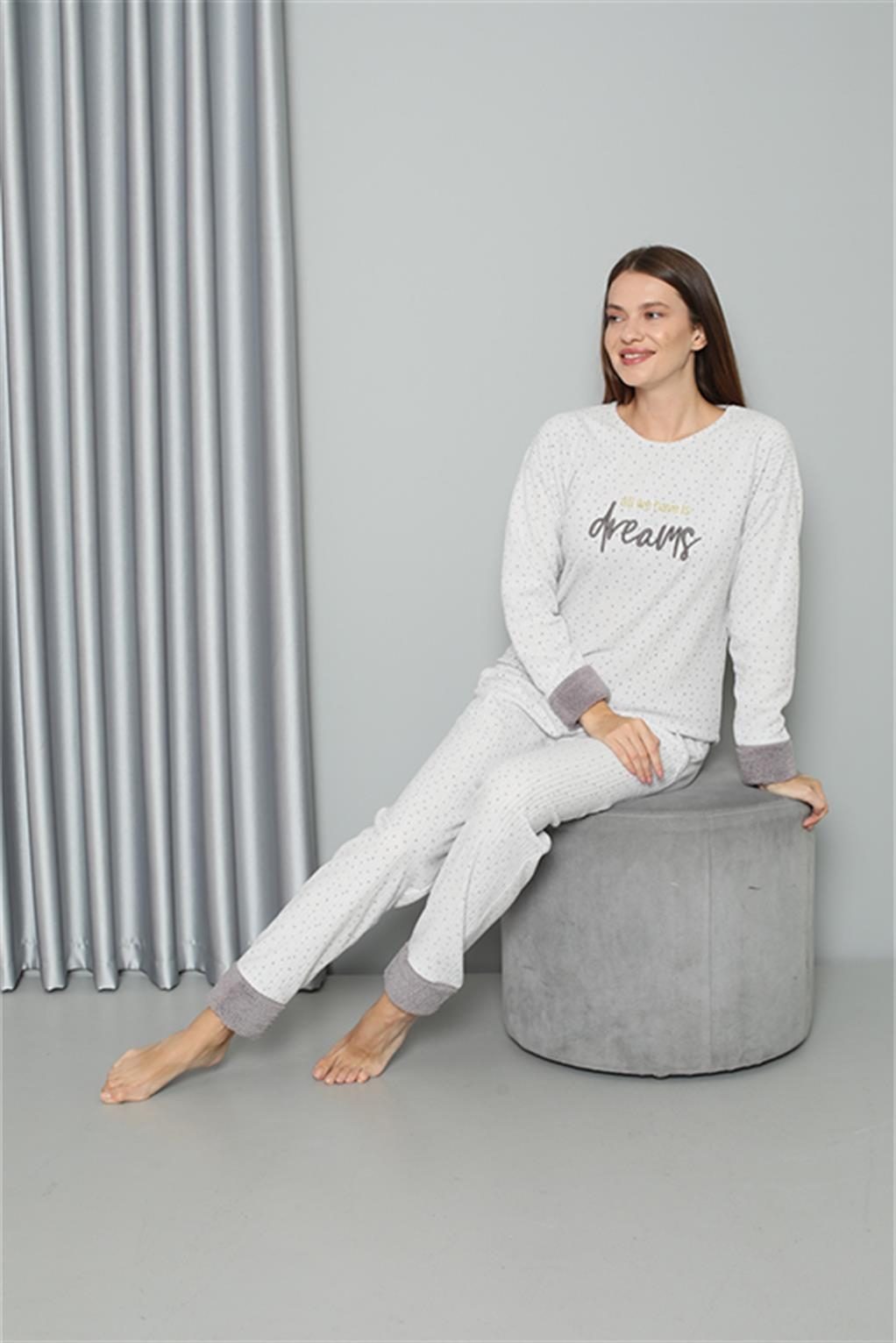 Peluşlu Welsoft Uzun Kollu Polar Kadın Pijama Takımı Akbeniz 8515 - Ekru