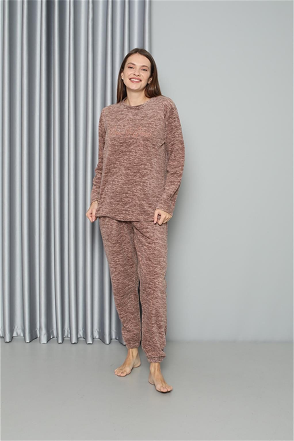 Yuvarlak Yaka Welsoft Polar Kadın Pijama Takımı Akbeniz 8519 - Sütlü Kahve