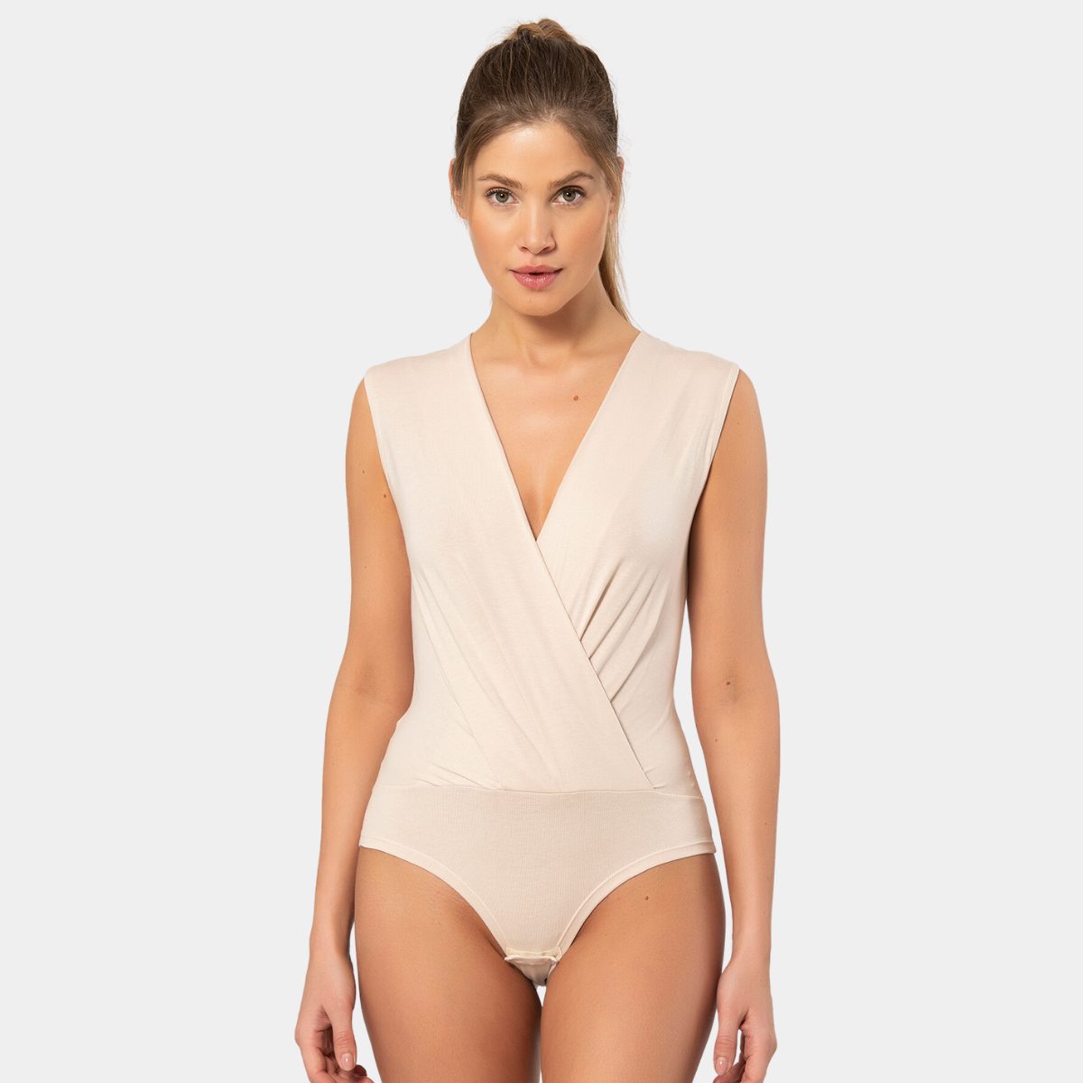 Kruvaze Yaka Çıtçıtlı Kolsuz Body Bej Türen 3502 - Bej