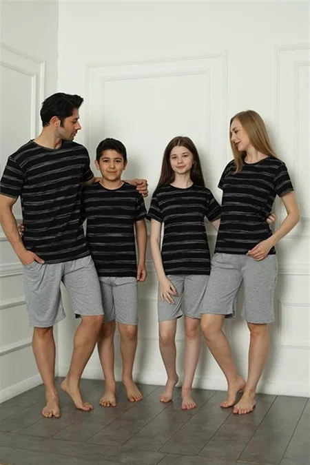 Çizgili Yuvarlak Yaka Baba Oğul Aile Penye Şortlu Pijama Takım Akbeniz 50115 - Siyah Erkek