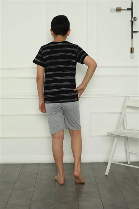 Çizgili Yuvarlak Yaka Baba Oğul Aile Penye Şortlu Pijama Takım Akbeniz 50115 - Siyah Erkek