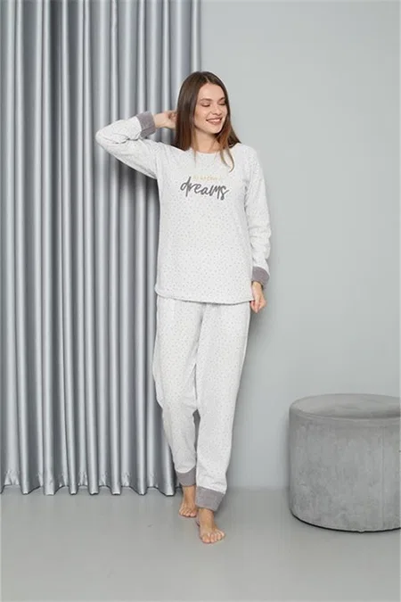 Peluşlu Welsoft Uzun Kollu Polar Kadın Pijama Takımı Akbeniz 8515 - Ekru