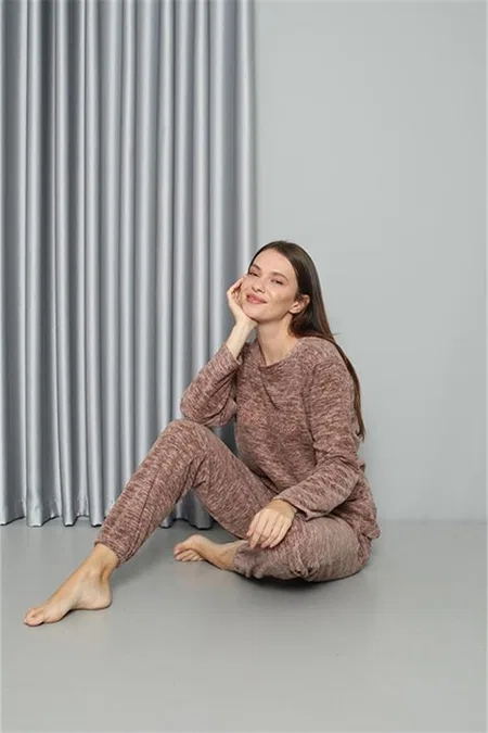 Yuvarlak Yaka Welsoft Polar Kadın Pijama Takımı Akbeniz 8519 - Sütlü Kahve
