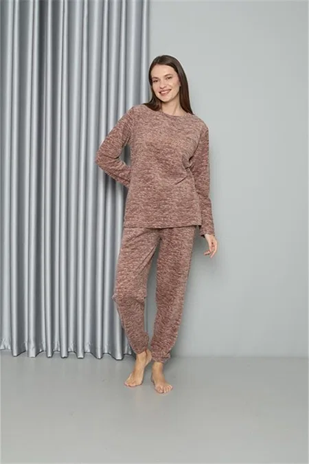 Yuvarlak Yaka Welsoft Polar Kadın Pijama Takımı Akbeniz 8519 - Sütlü Kahve