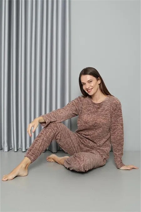 Yuvarlak Yaka Welsoft Polar Kadın Pijama Takımı Akbeniz 8519 - Sütlü Kahve