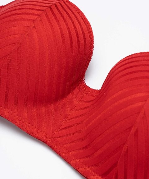 Dantel Detaylı Desteksiz Straplez Sütyen NBB 3001 - Kırmızı