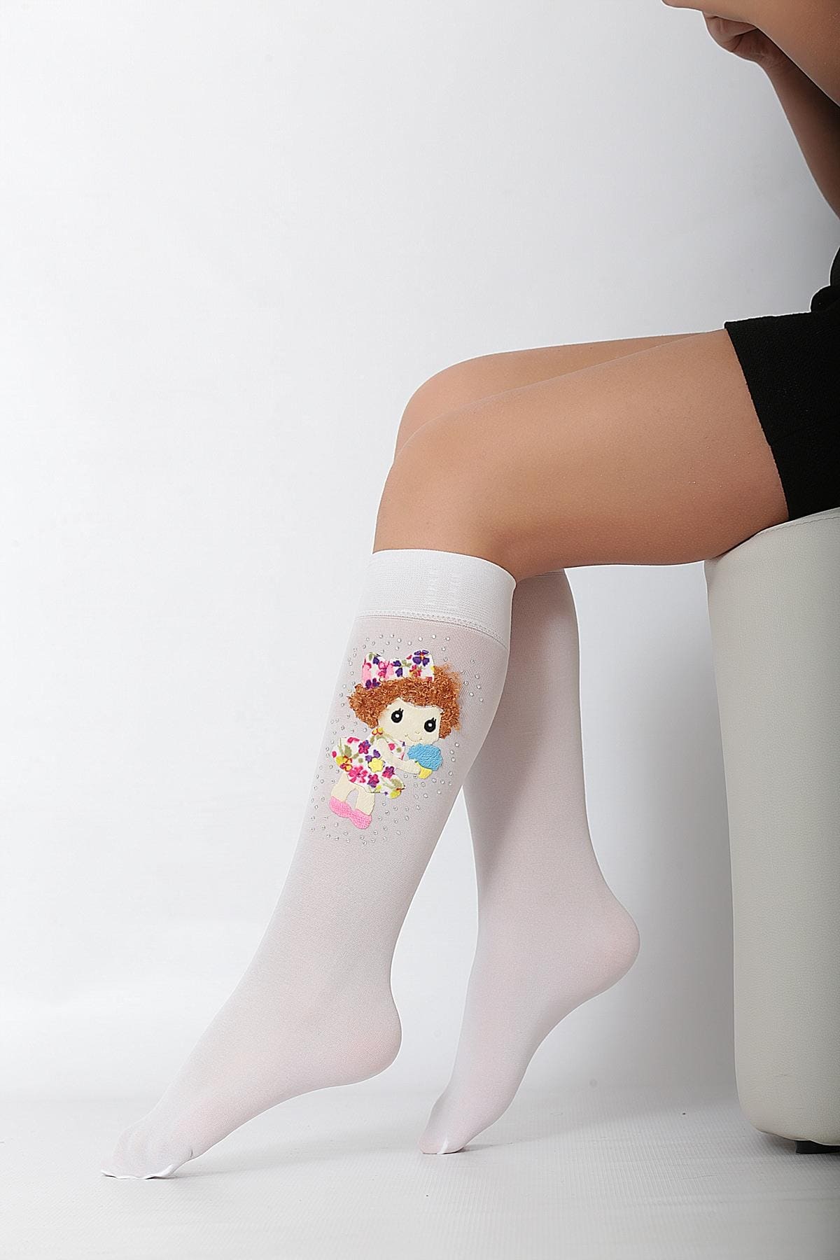 Yüksek Pamuklu Kaydırmaz Taban Çocuk Dizaltı Çorap Daymod 2242009 - Beyaz