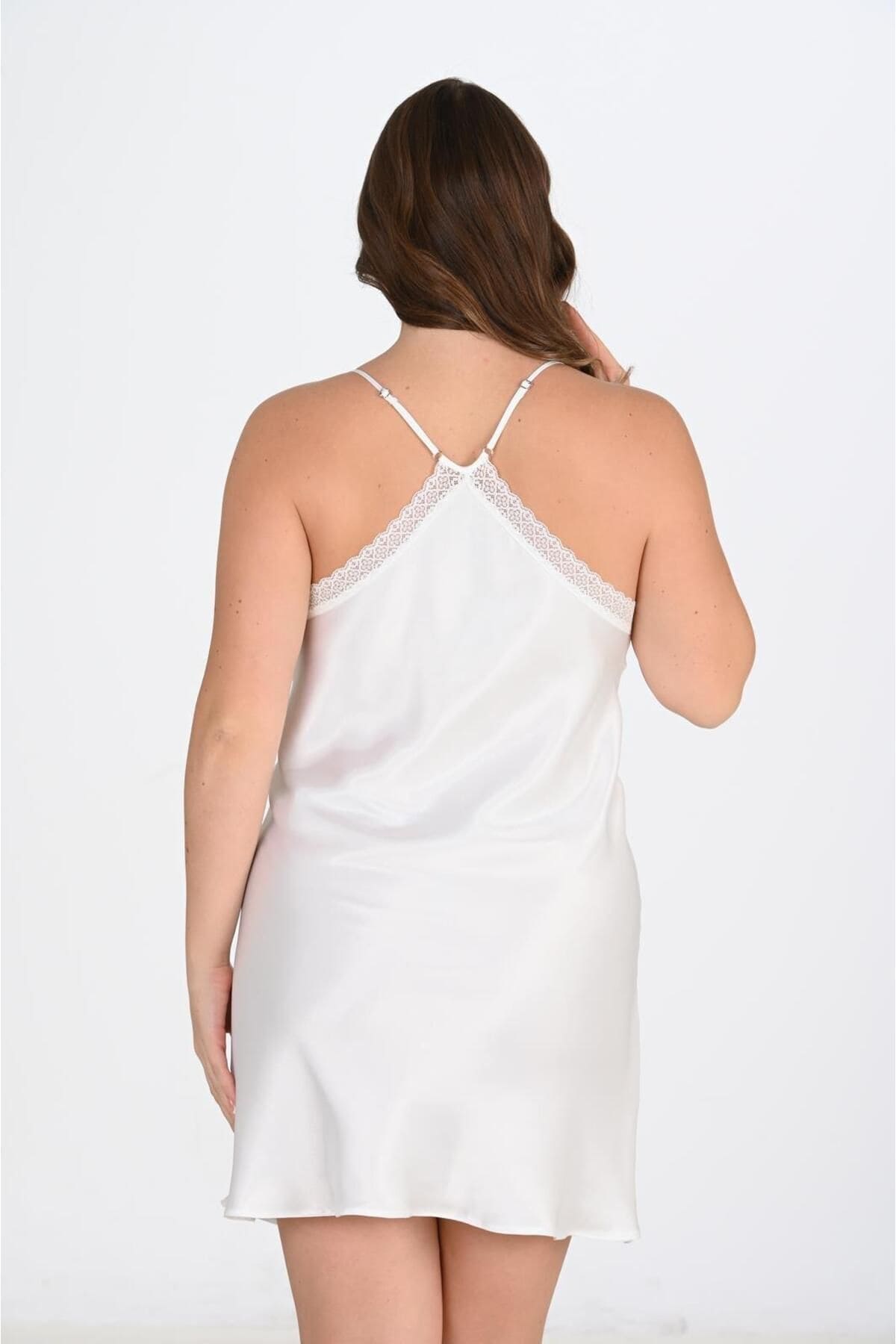 Büyük Beden 2li Beyaz-pembe Sabahlıklı Gecelik Takımı Ahu 6210 - Beyaz