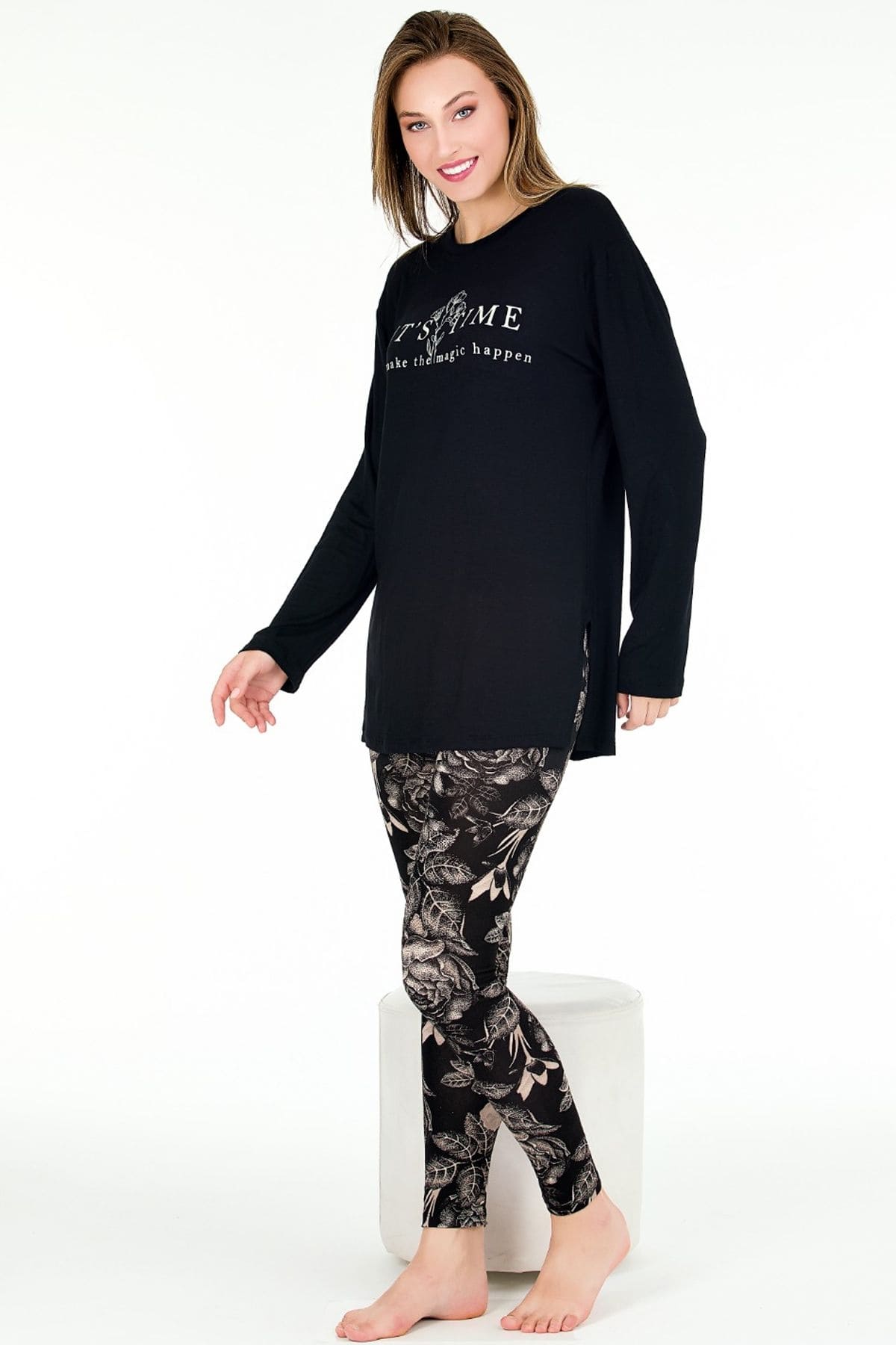 Çiçek Desenli Uzun Kollu Kapri Pijama Takımı Lady 11671 - Siyah