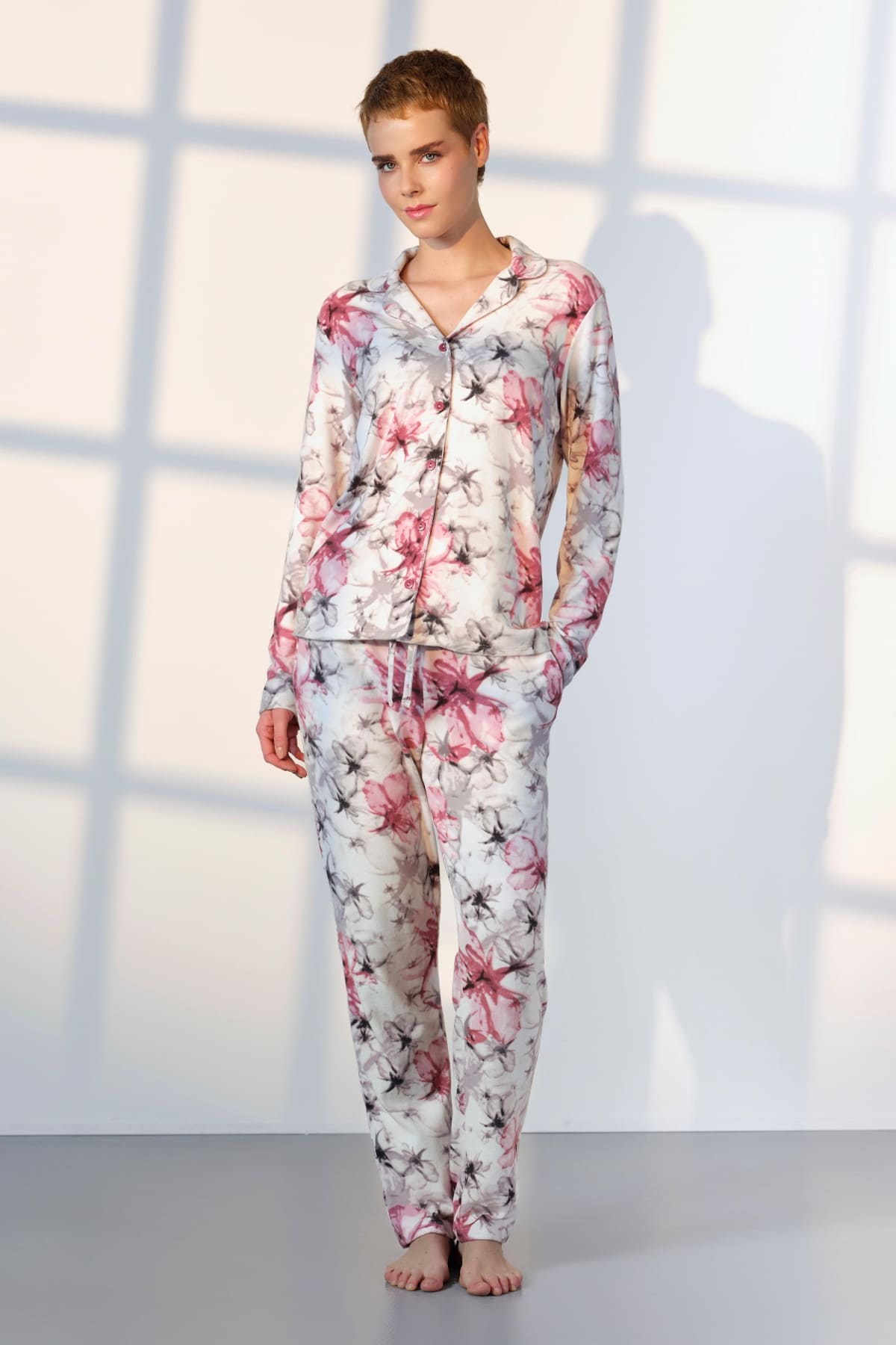 Çiçek Desenli Kadın Pijama Takımı Gömlek Yaka Doreanse 25K4031 - Pembe