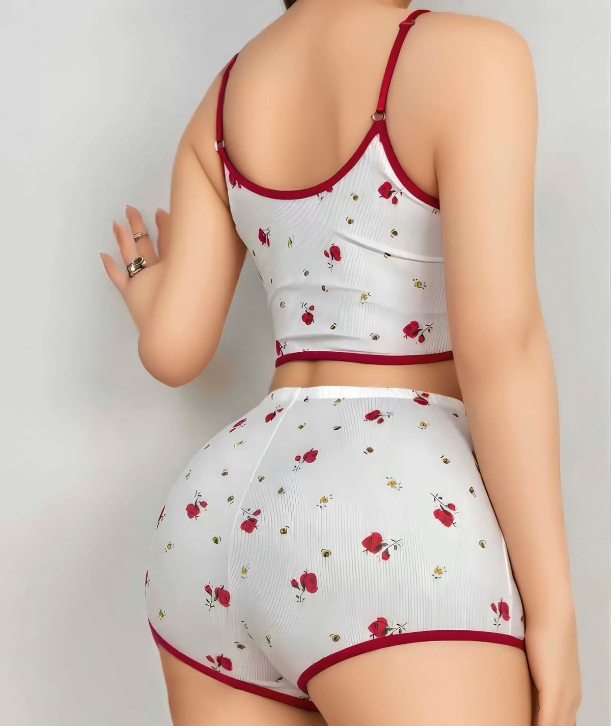 Gül Desenli Beyaz Şort Takım Kadın Pijama Takımı Lily Bianca 13001 - Beyaz