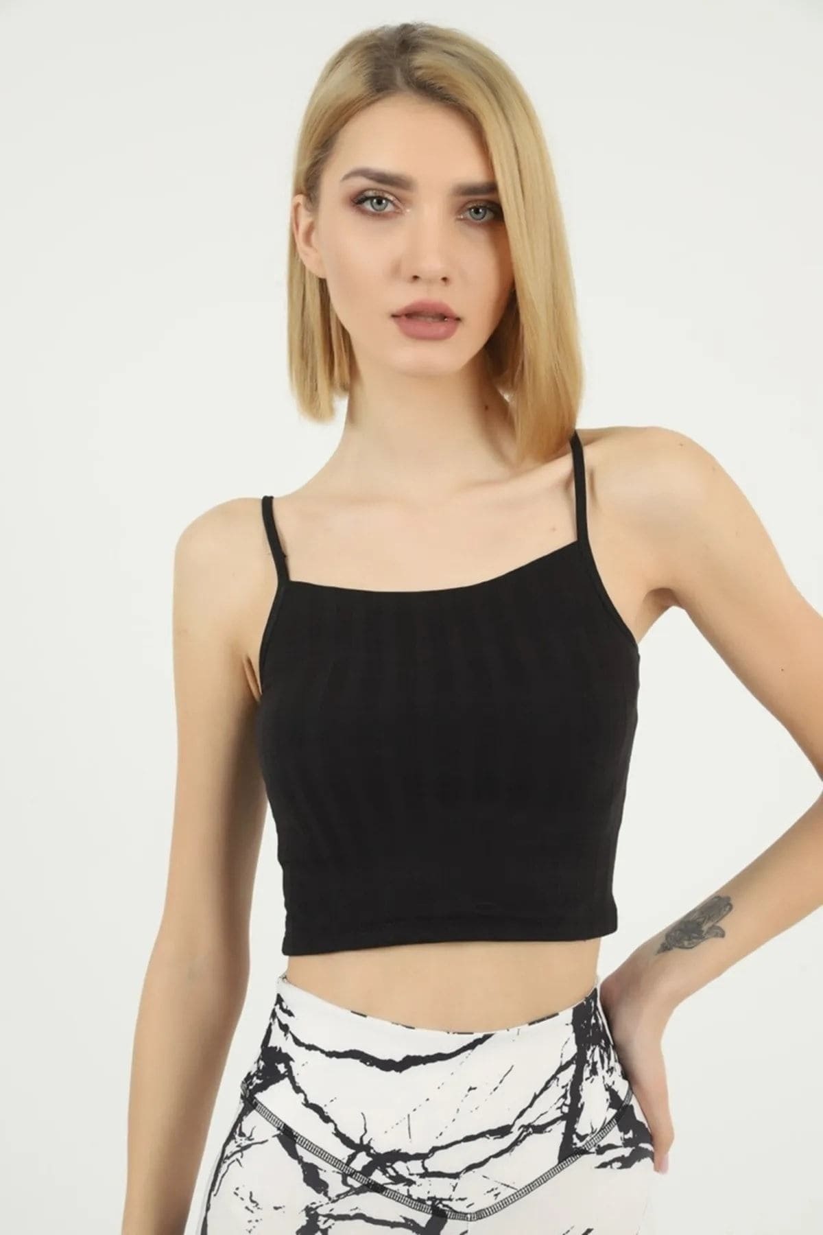 Pamuklu İp Askılı Crop Atlet Beyaz Anıt 2205 - Siyah