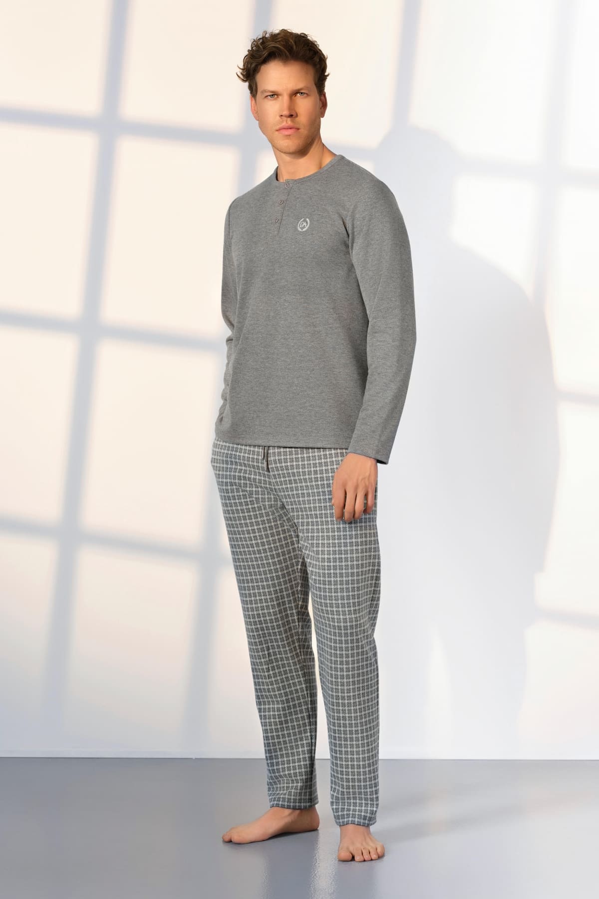 Kareli Uzun Kollu Düğmeli Yaka Pijama Takımı Doreanse 25K4537 - Gri