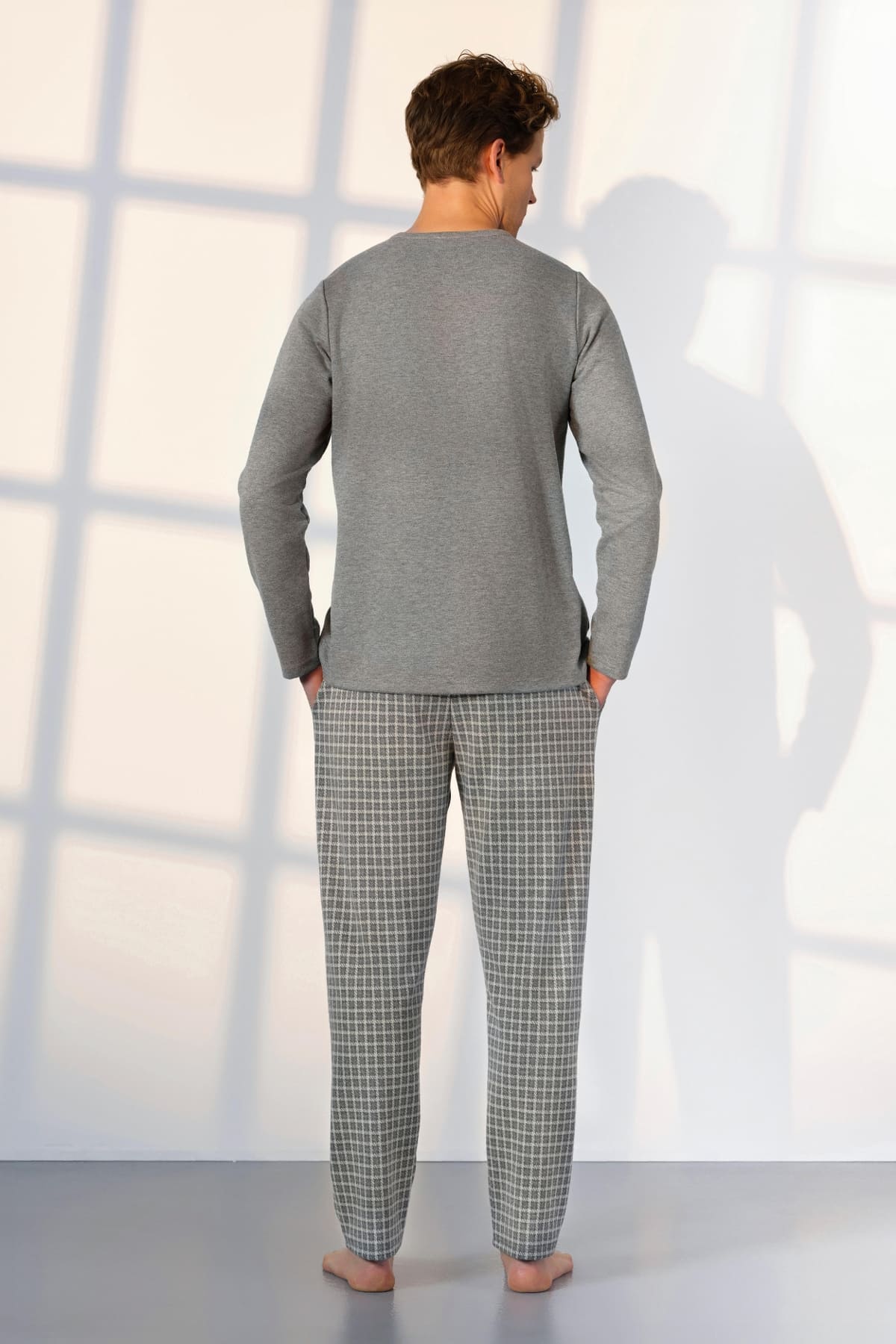 Kareli Uzun Kollu Düğmeli Yaka Pijama Takımı Doreanse 25K4537 - Gri