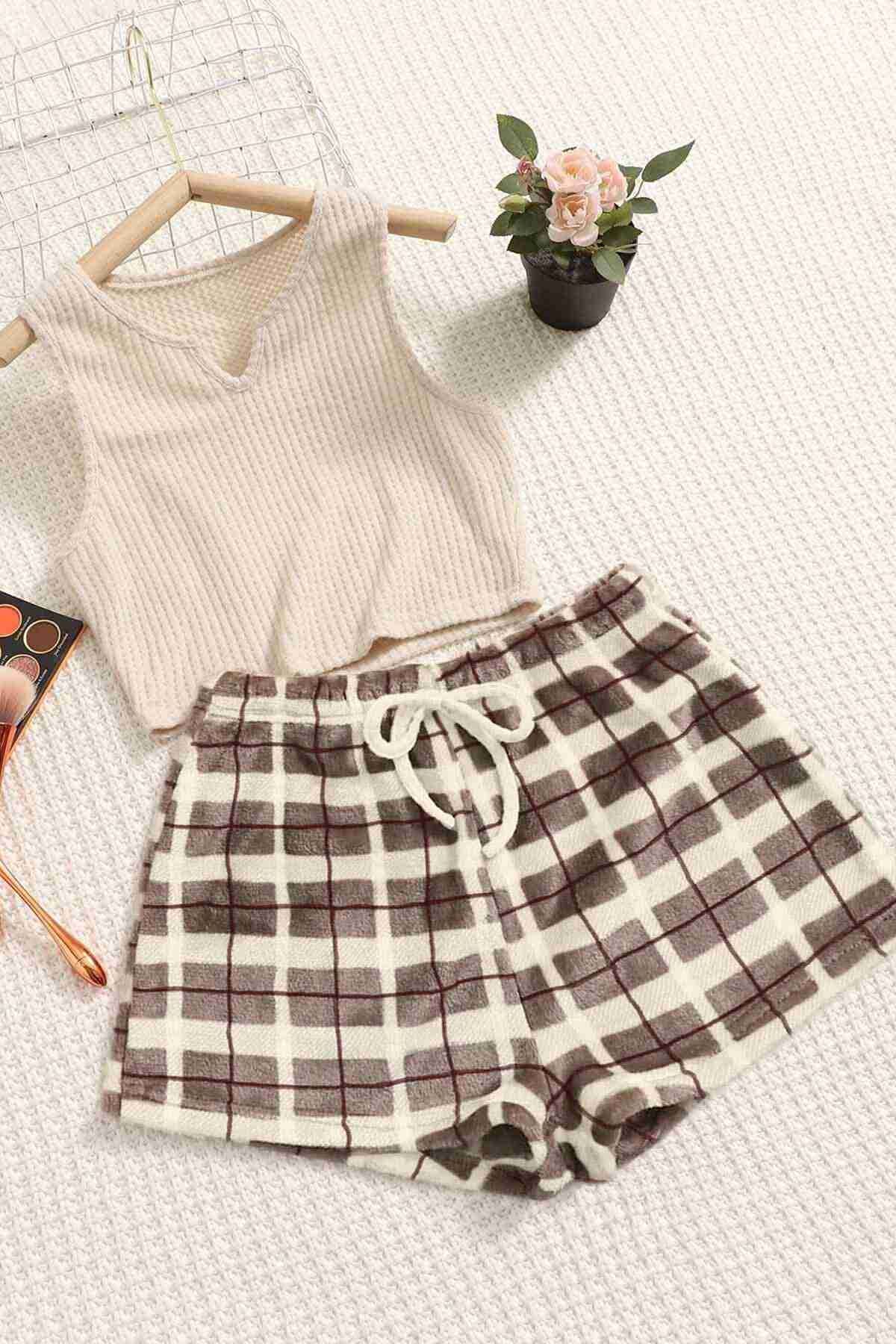 Merry See Altı Peluş Polar Üstü Örme Kolsuz Pijama Takımı MS 4066 Çok Renkli - Çok Renkli