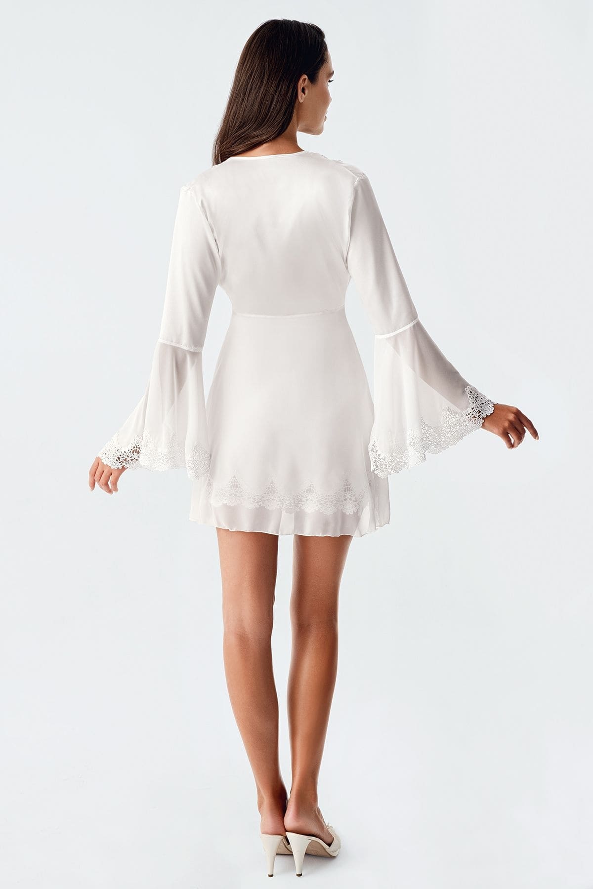 Saten Dantel Detaylı Transparan Kadın Gecelik İmaj 4210 - Ekru