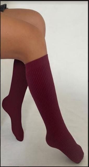 Düşük Denye Esnek Kadın Dizaltı Çorap Daymod 1222139 - Bordo