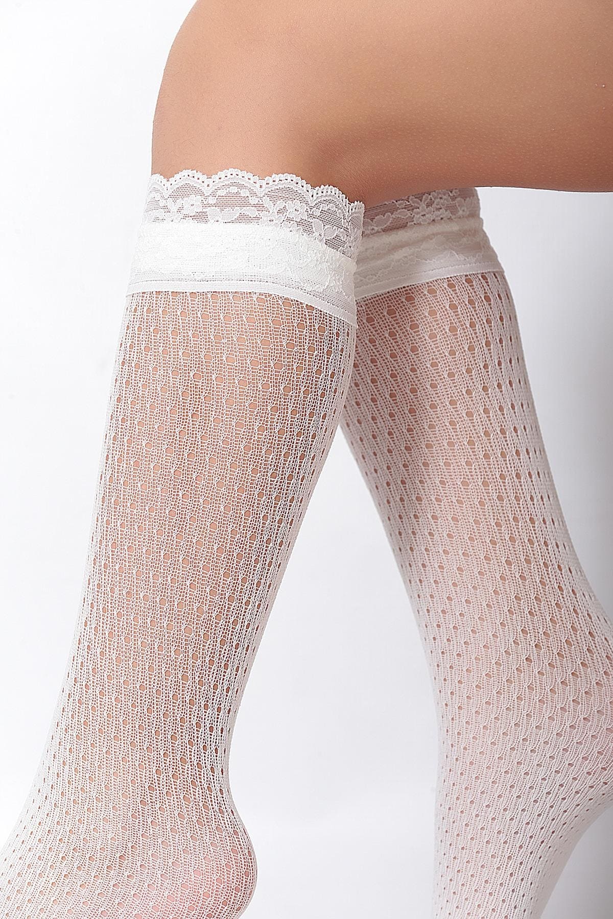 Kaydırmaz Tabanlı Pamuklu Çocuk Dizaltı Çorap Daymod 2243001 - Kemik