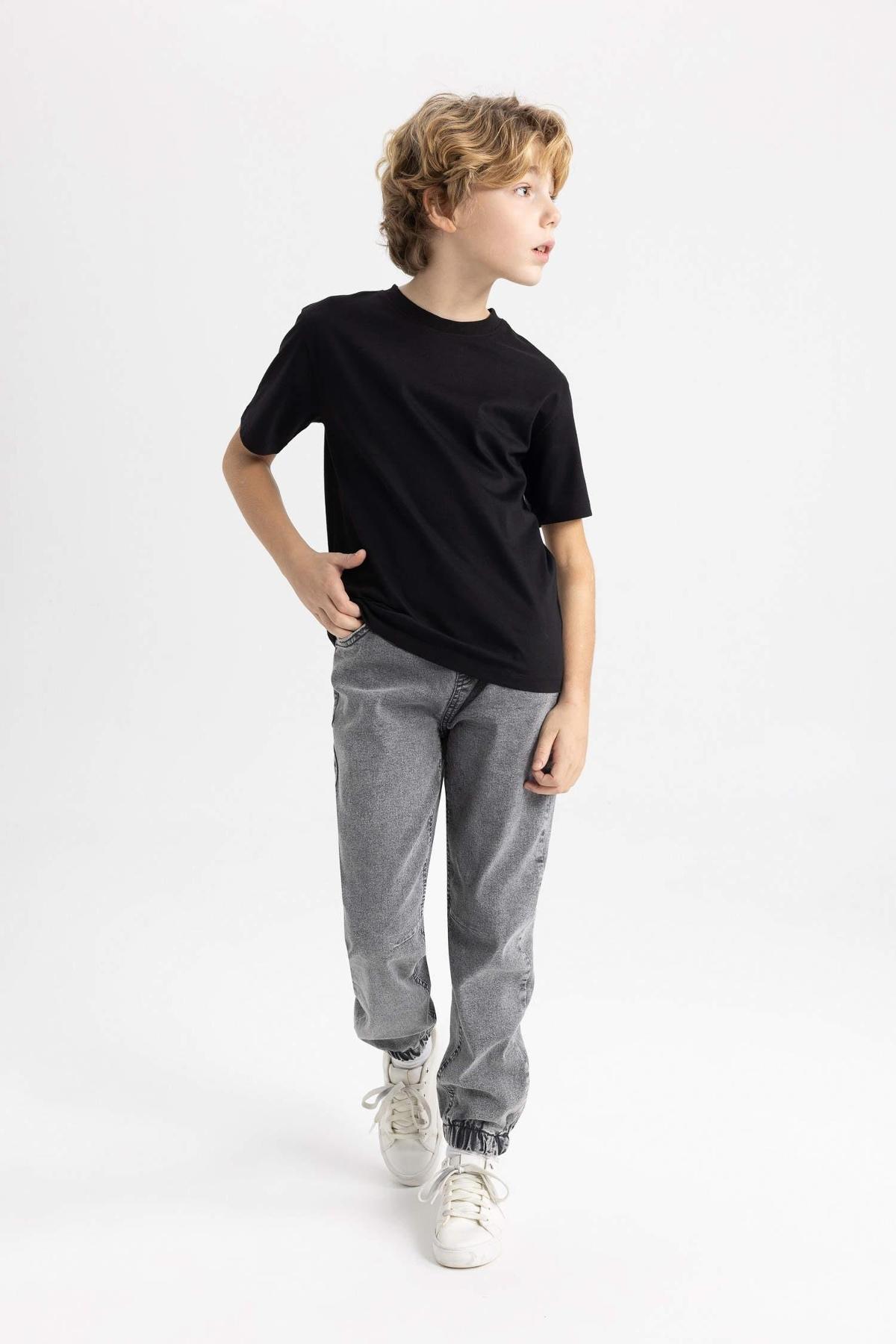 Pamuklu Kısa Kollu Tişört Arma Yıldız 5504 - Siyah