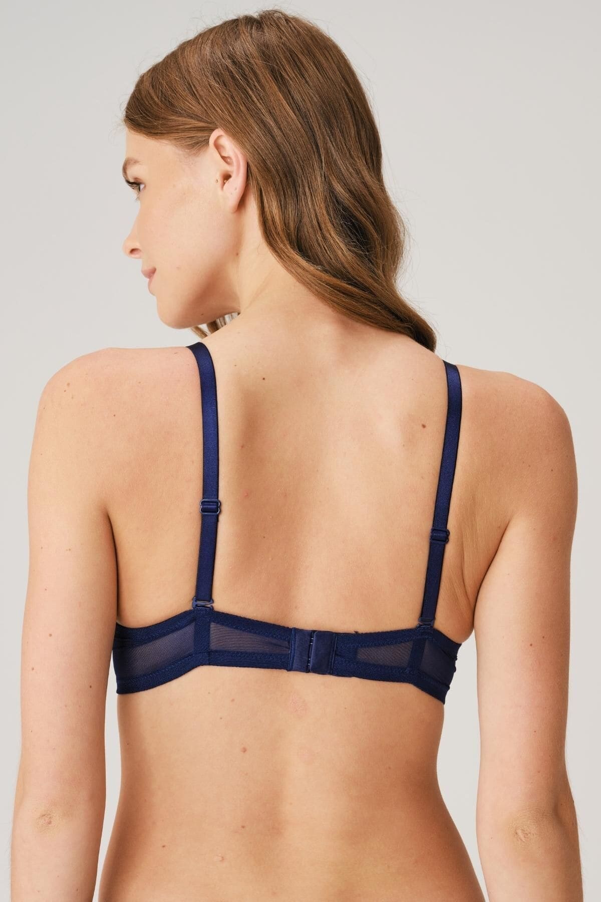 Balenli Destekli Dolgulu Askıları Çıkabilen Yaka Detaylı T-Shirt Sütyeni Anıl 3773 - Lacivert