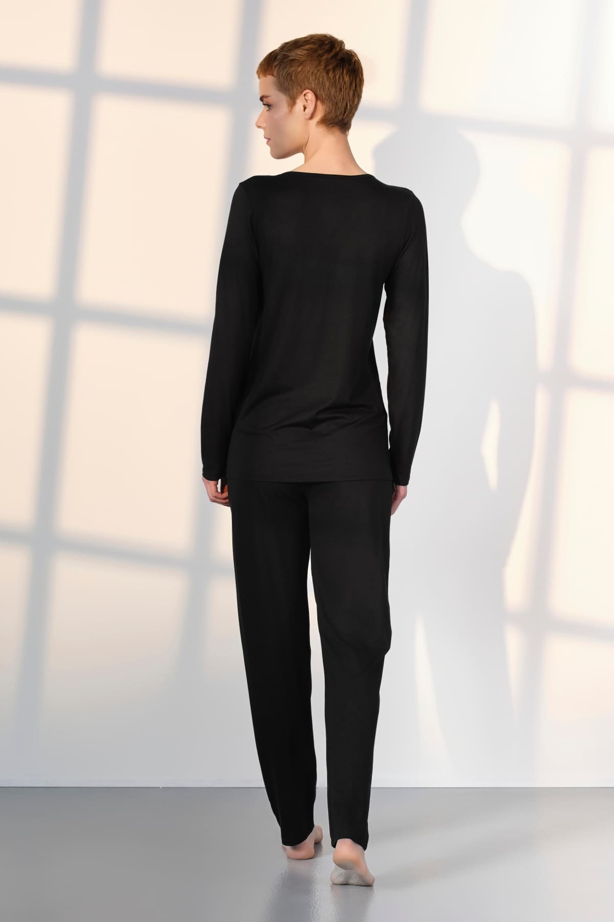 Viskon Dantel Yaka Kadın Pijama Takımı Doreanse 25K4036 - Siyah