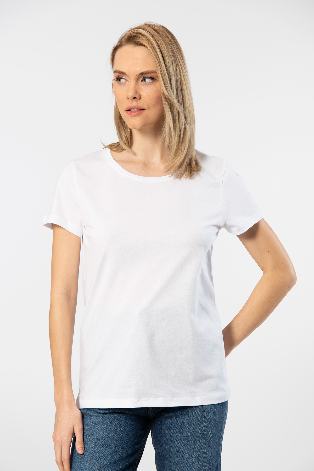 Pamuklu Kısa Kollu Kadın Tişört Wtshirt 1234 - Beyaz