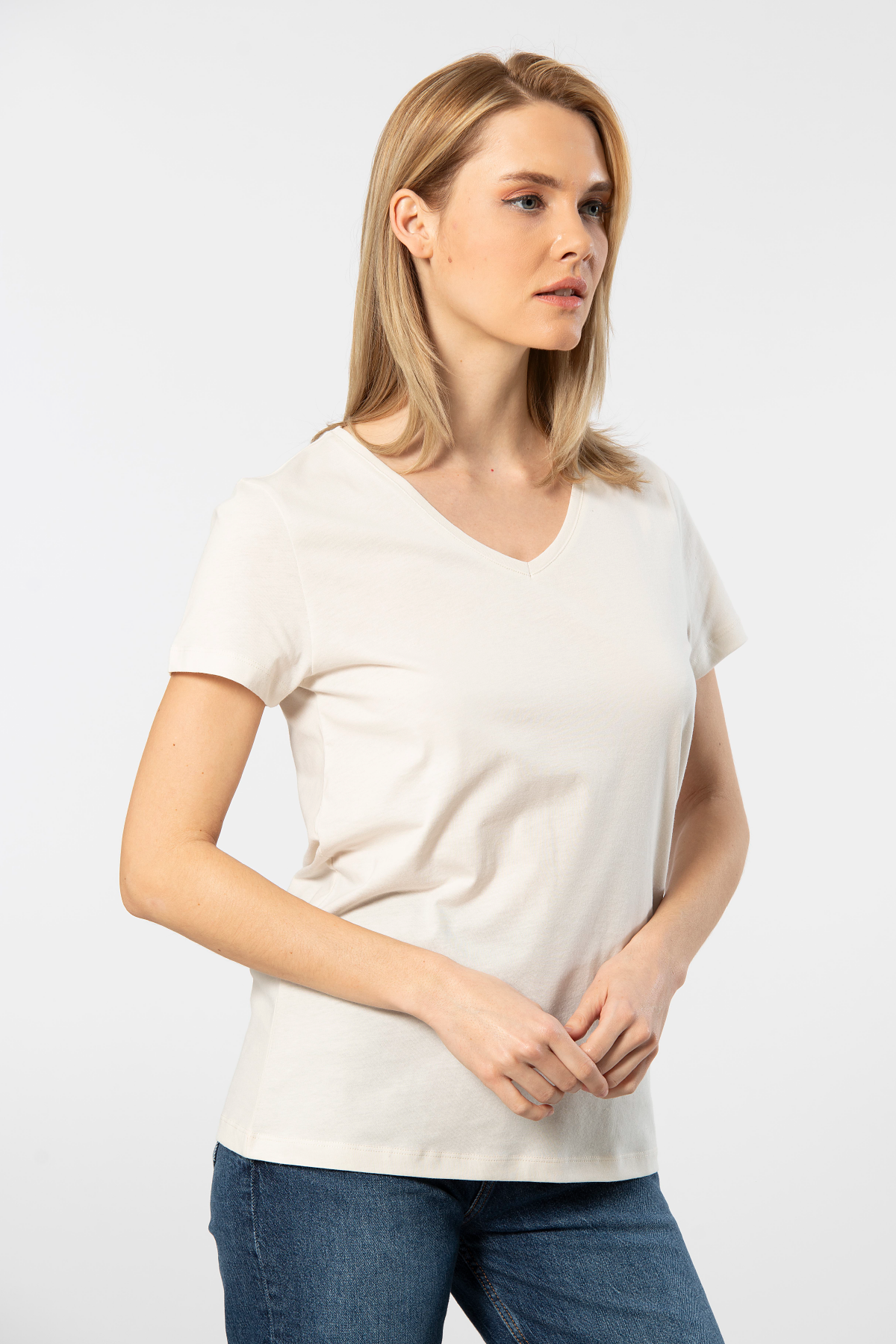 Pamuklu V Yaka Kısa Kollu Kadın Tişört Wtshirt 515 - Krem