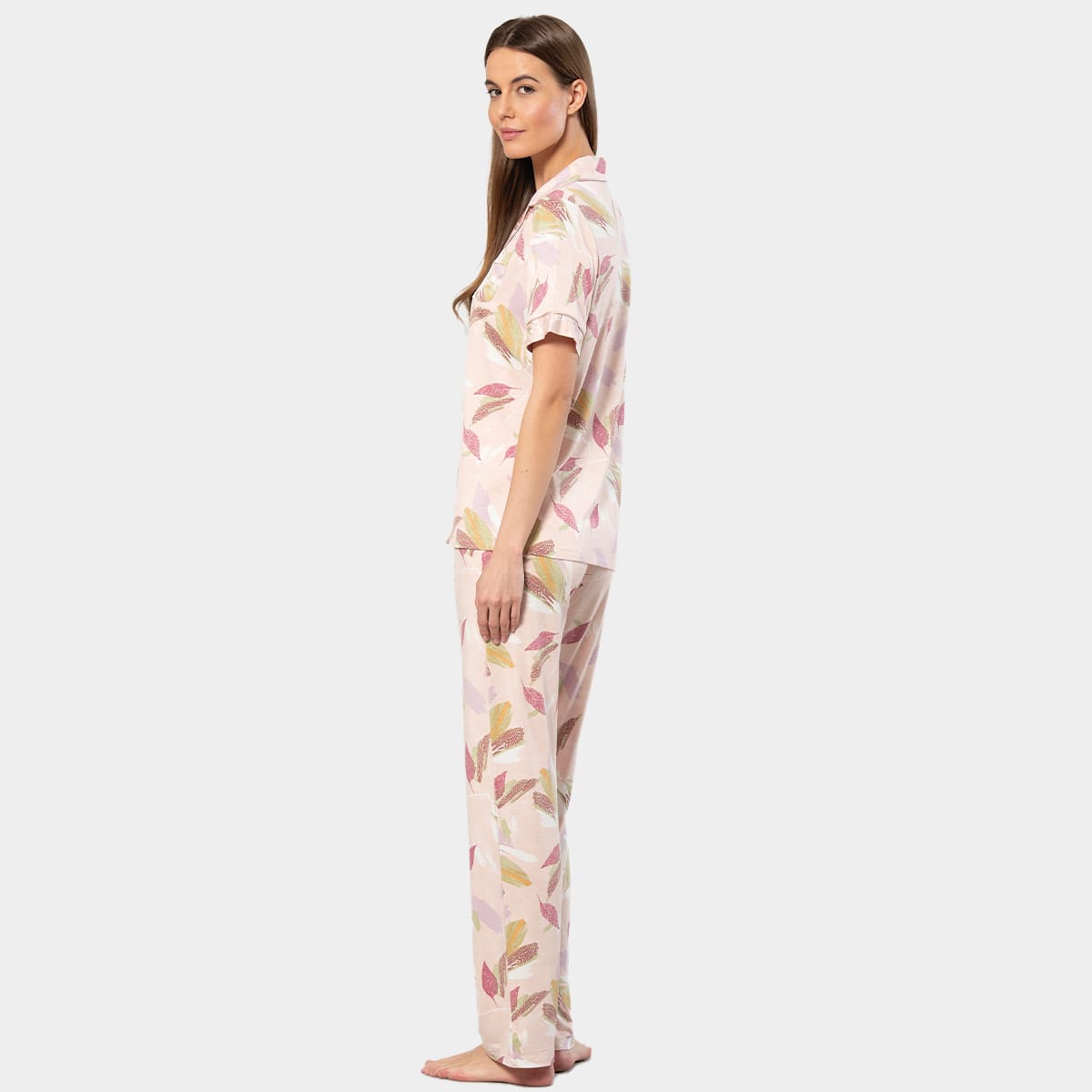 Yaprak Desenli Kadın Pijama Takımı Viskon Elastan Türen 3355 - Pudra