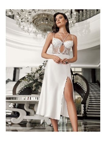 Transparan Dantel Detaylı Ekru Saten Gecelik Takımı İmaj 3202