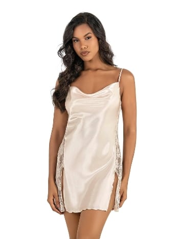 Fildişi Kısa Yırtmaçlı Saten Gecelik Ahu 8214