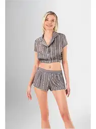 Çizgili Gömlek Yaka Şort Pijama Takımı Ahu 1946