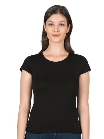 Yüksek Pamuklu Rahat Kısa Kollu T-shirt Özkan 7123