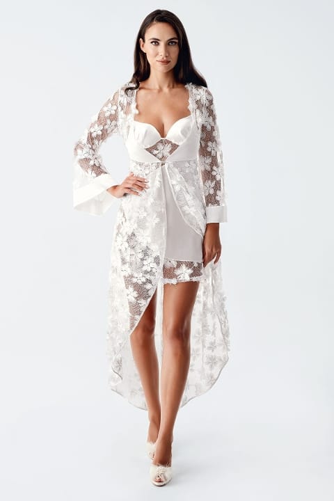 Asimetrik Kesim Çiçek Desenli Saten Gecelik Takımı İmaj 2410