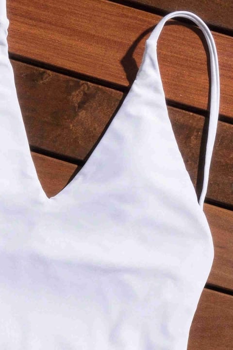 Angelsin V Yaka Sırt Dekolteli Brazilian Kesim Mayo MS 4361 - Beyaz - Beyaz