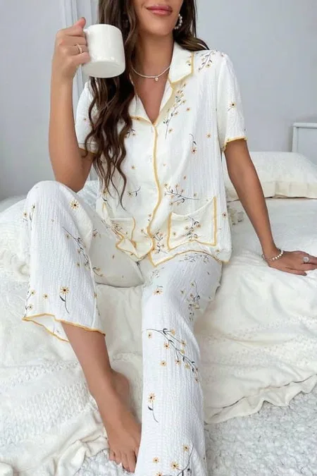 Papatya Desenli Cep Detaylı Pijama Takımı Bella Notte 7019 - Beyaz