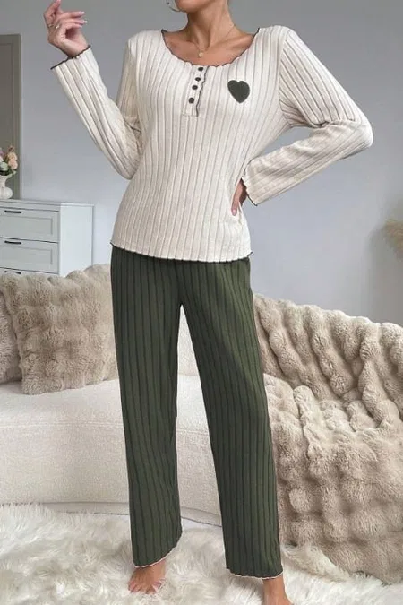 Yeşil Pamuklu Kalp Detaylı Pijama Takımı Bella Notte 7089 - Haki Yeşil