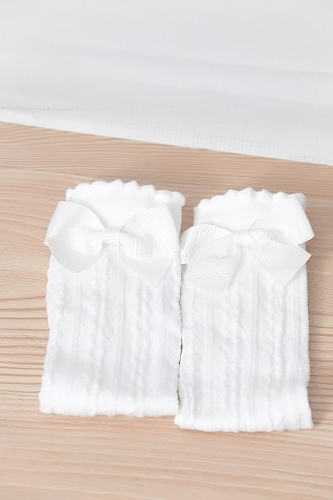 Kaydırmaz Tabanlı Viskon Çocuk Dizaltı Çorap Daymod 2222023 - Beyaz